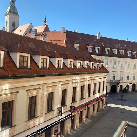 Audrey Hepburn Apartment Cathedral View Top Location Air Conditioned Bratislava Bagian luar foto